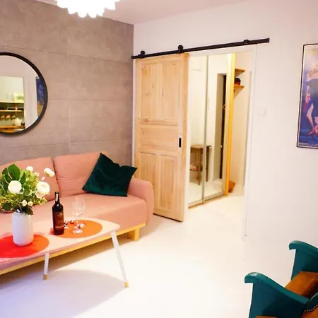 Apartment Kinowa